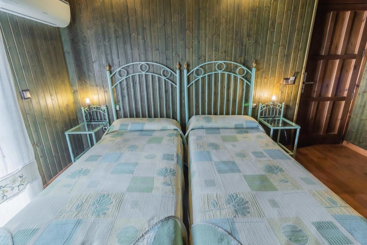 Hotel Rural El Labriego By Vivere Stays Plasenzuela Exterior photo