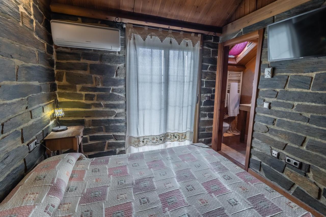 Hotel Rural El Labriego By Vivere Stays Plasenzuela Exterior photo