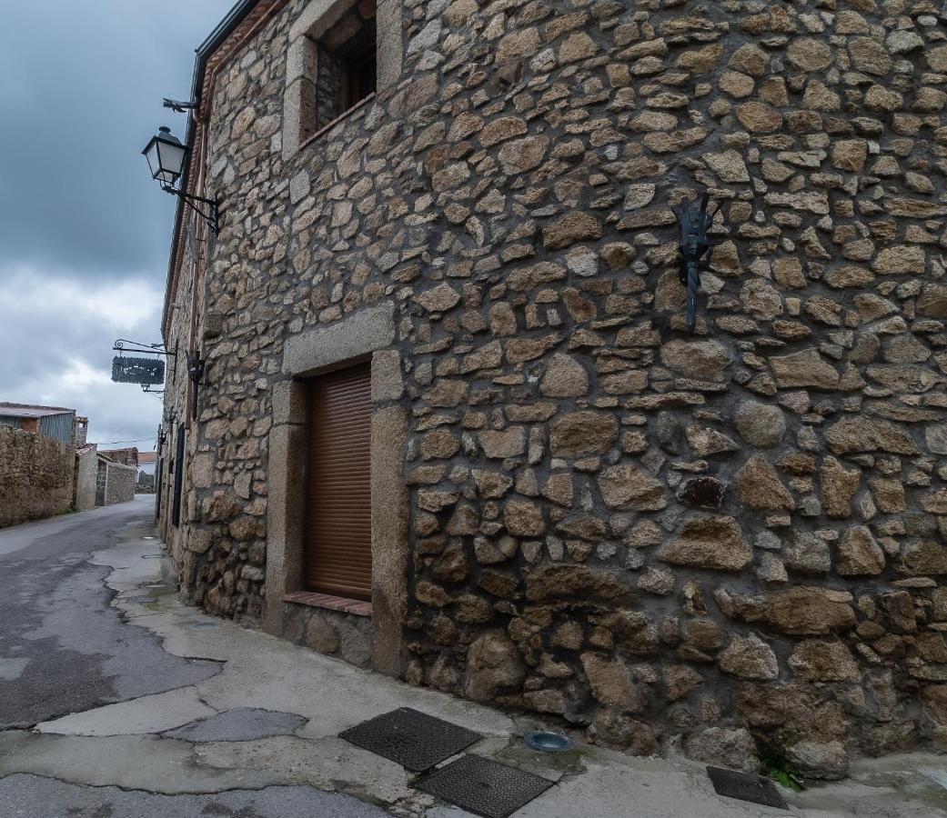 Hotel Rural El Labriego By Vivere Stays Plasenzuela Exterior photo